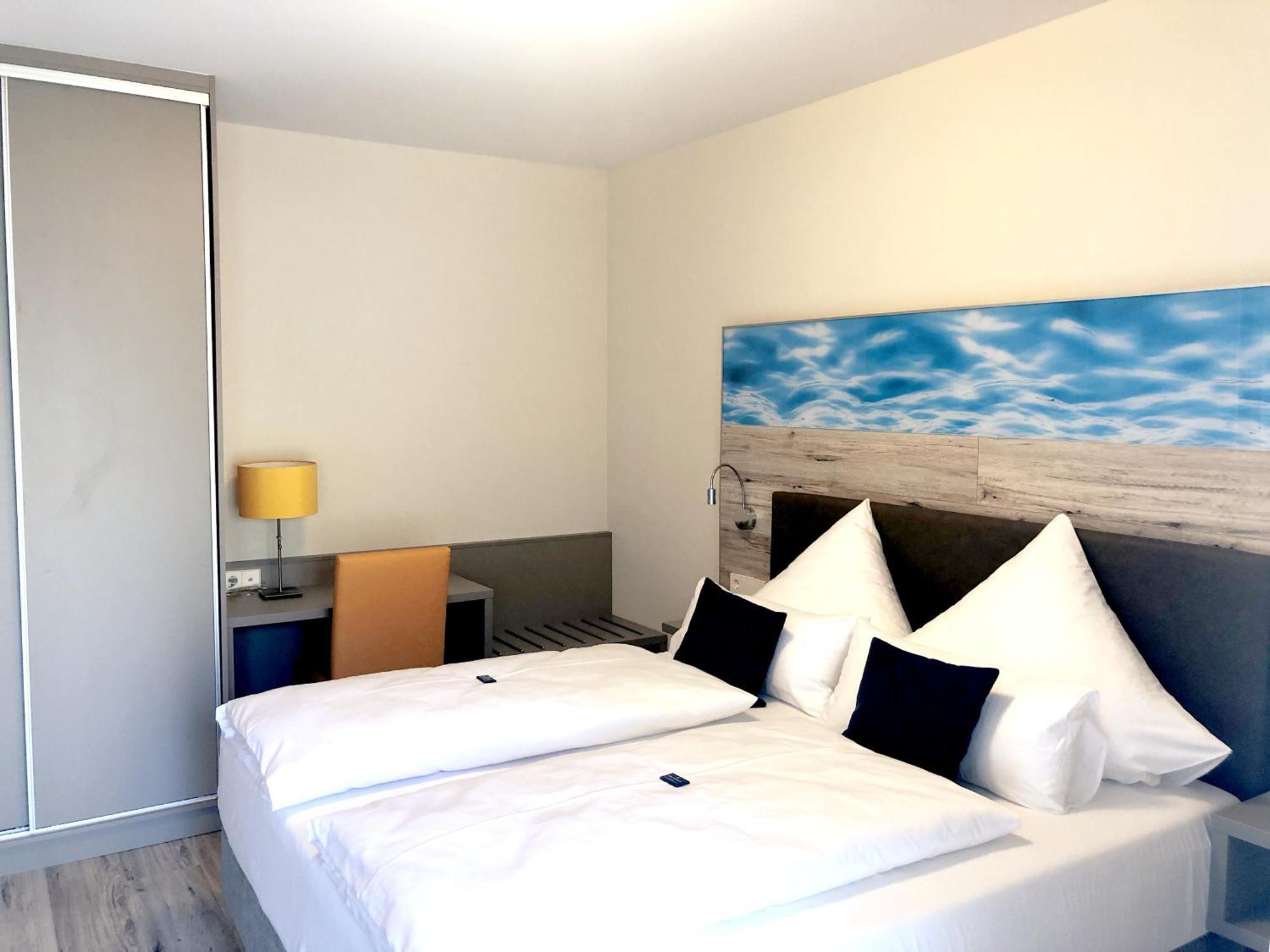 Sassenburg Bernsteinsee Hotel מראה חיצוני תמונה