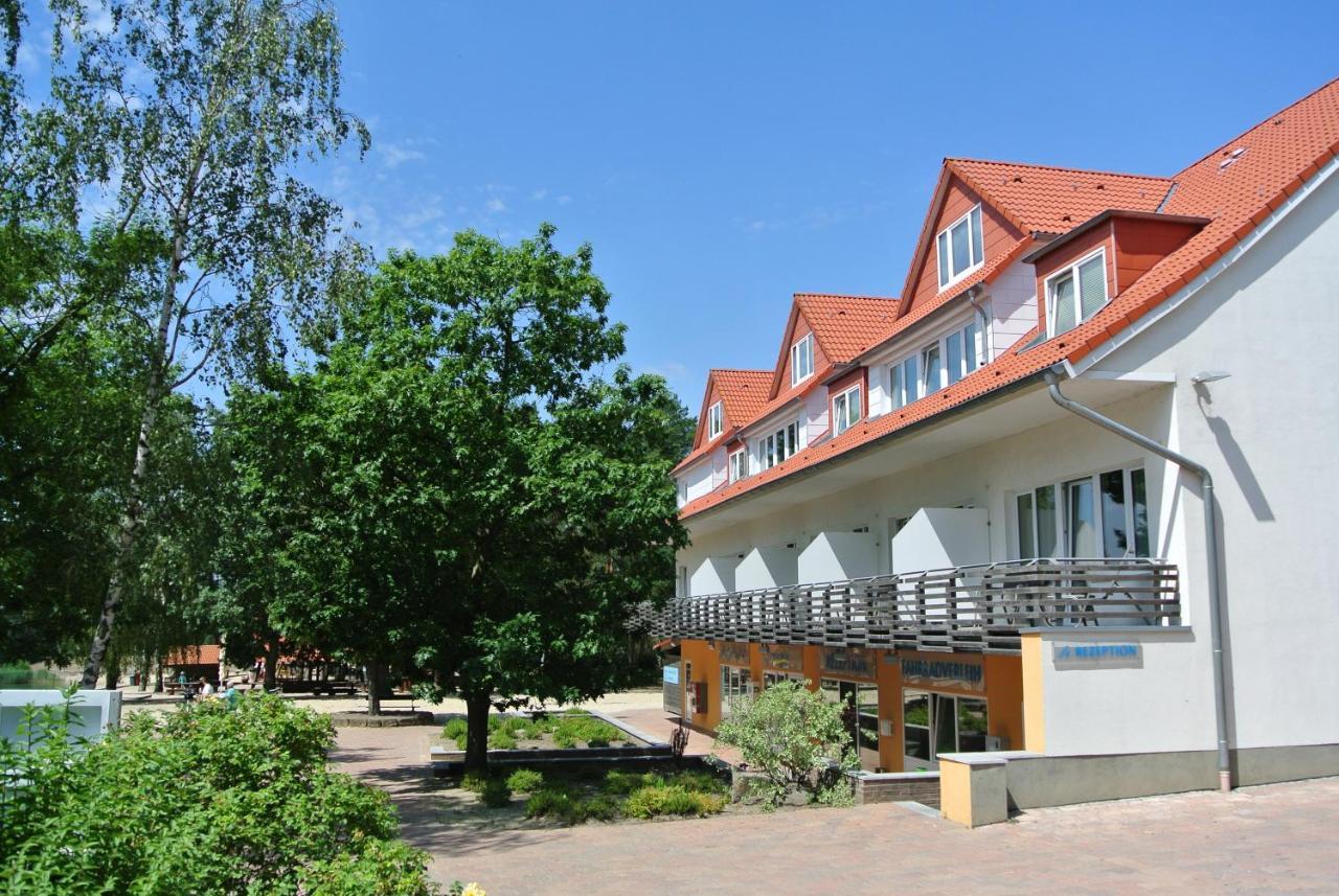 Sassenburg Bernsteinsee Hotel מראה חיצוני תמונה